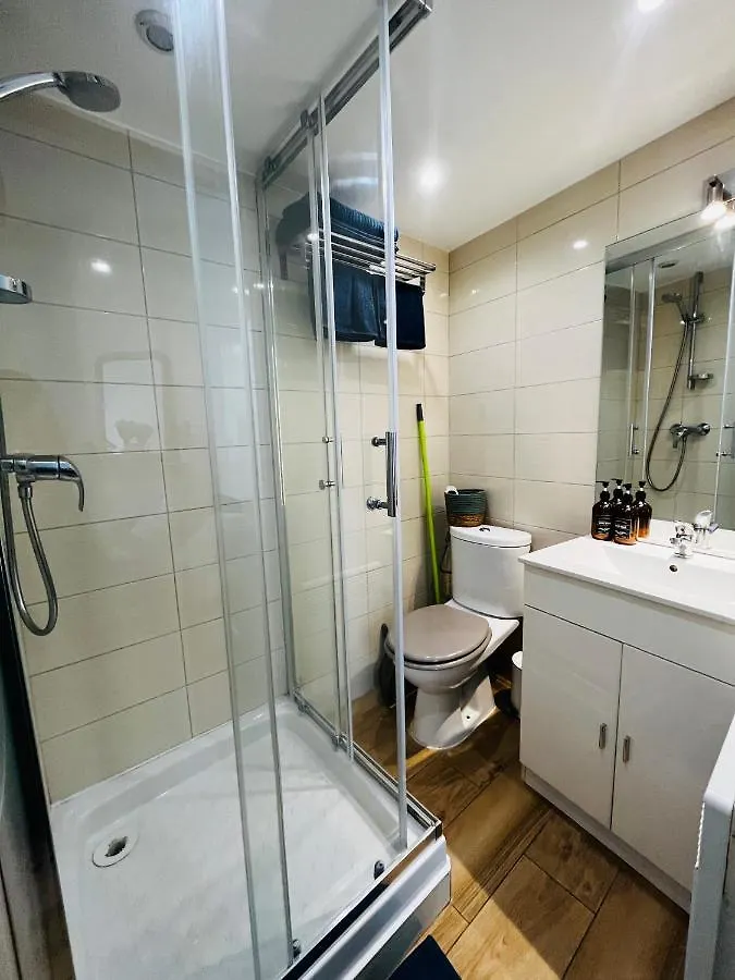 Joli Studio Sur Le Port Cannes 0*,  France
